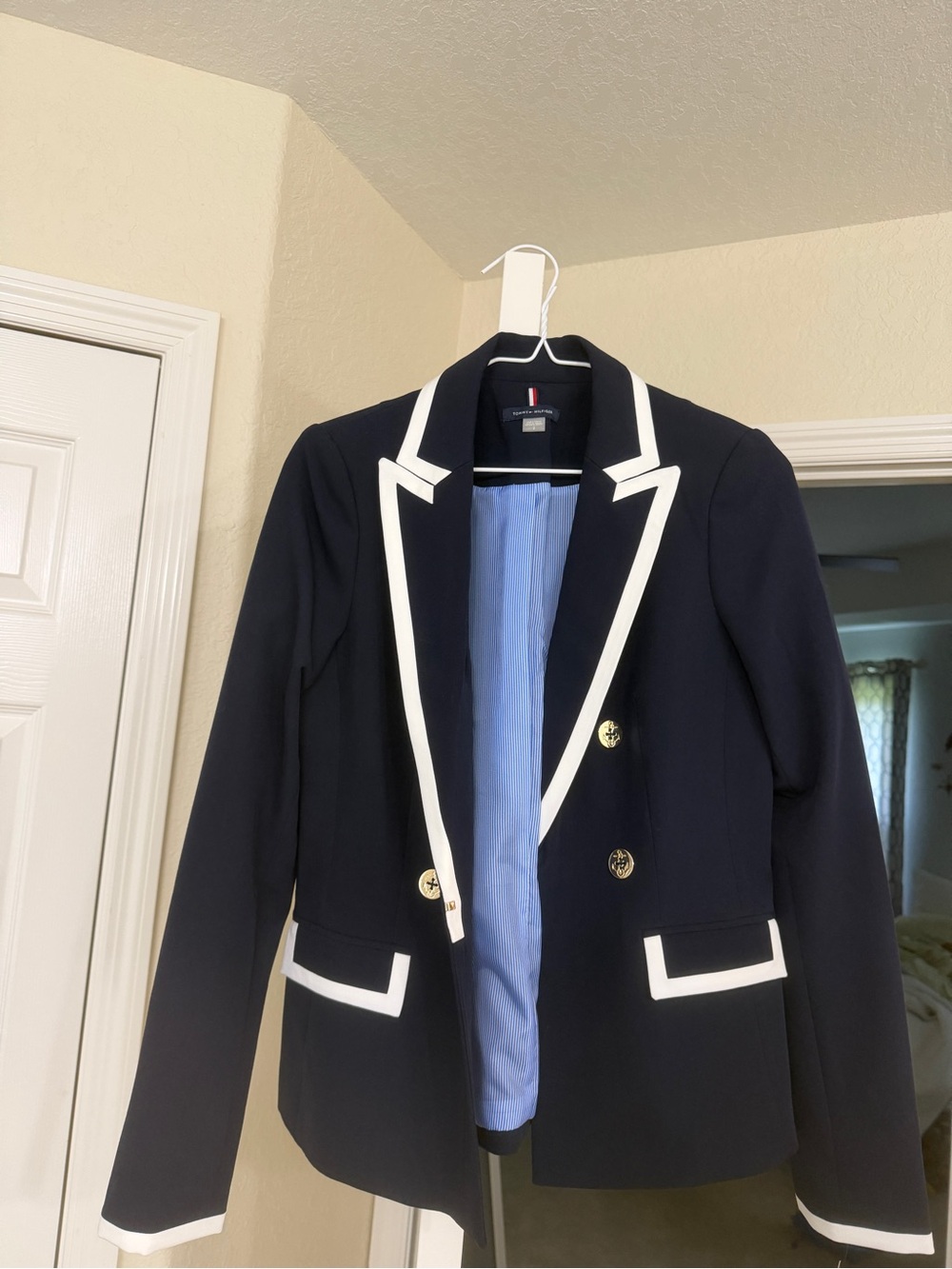 Tommy Hilfiger Navy Blazer with White Piping new - Picture 3 of 5